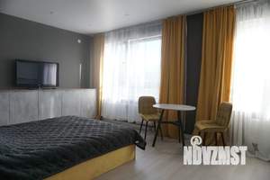 Студия квартира, посуточно, 35м2, 3/18 этаж