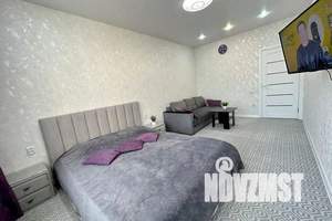 1-к квартира, посуточно, 50м2, 11/18 этаж