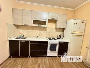 1-к квартира, посуточно, 40м2, 3/17 этаж