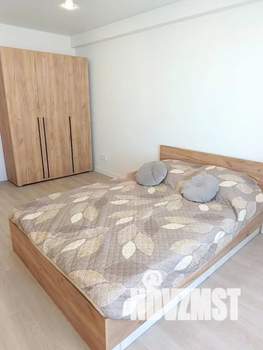 1-к квартира, посуточно, 38м2, 8/18 этаж