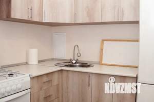 1-к квартира, посуточно, 36м2, 2/10 этаж