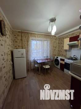 1-к квартира, посуточно, 38м2, 1/9 этаж