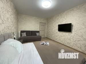 1-к квартира, посуточно, 46м2, 1/1 этаж