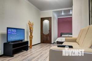 1-к квартира, посуточно, 47м2, 1/1 этаж