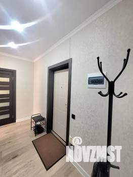 1-к квартира, посуточно, 42м2, 10/18 этаж