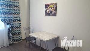 Студия квартира, посуточно, 35м2, 8/9 этаж