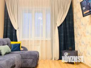 Студия квартира, посуточно, 54м2, 3/16 этаж