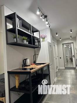 Студия квартира, посуточно, 25м2, 9/10 этаж