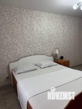 2-к квартира, посуточно, 70м2, 1/1 этаж