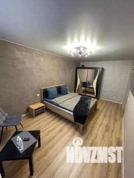 1-к квартира, посуточно, 39м2, 4/10 этаж