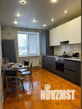 1-к квартира, посуточно, 120м2, 1/10 этаж