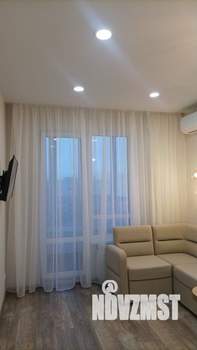 Студия квартира, на длительный срок, 32м2, 8/18 этаж