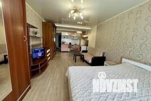 1-к квартира, посуточно, 35м2, 1/10 этаж