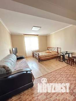 Студия квартира, посуточно, 35м2, 5/16 этаж