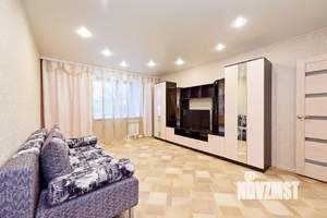 2-к квартира, посуточно, 55м2, 1/1 этаж