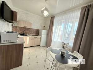 1-к квартира, посуточно, 48м2, 7/14 этаж