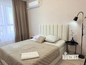 1-к квартира, посуточно, 42м2, 6/18 этаж