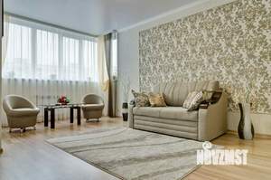 1-к квартира, посуточно, 60м2, 5/17 этаж