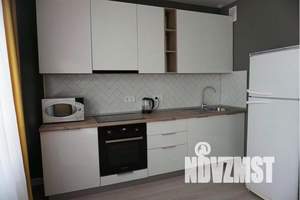 1-к квартира, посуточно, 35м2, 3/18 этаж
