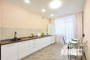 1-к квартира, посуточно, 41м2, 4/17 этаж