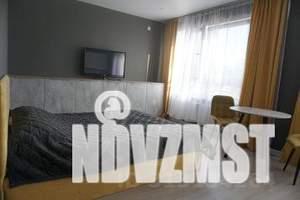 1-к квартира, посуточно, 35м2, 3/18 этаж
