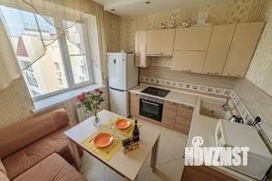 1-к квартира, посуточно, 46м2, 1/1 этаж