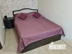 1-к квартира, посуточно, 32м2, 2/10 этаж