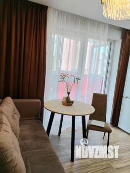 1-к квартира, посуточно, 35м2, 3/10 этаж