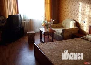 1-к квартира, посуточно, 36м2, 3/9 этаж