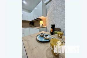 1-к квартира, посуточно, 42м2, 2/16 этаж