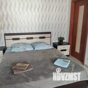 2-к квартира, посуточно, 40м2, 5/5 этаж