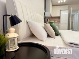 Студия квартира, посуточно, 30м2, 12/17 этаж