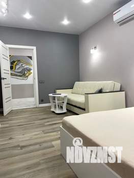 1-к квартира, посуточно, 43м2, 10/16 этаж