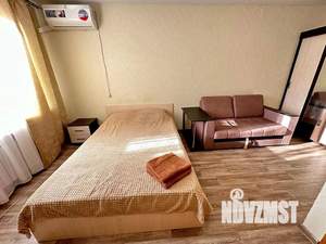 1-к квартира, посуточно, 40м2, 1/10 этаж
