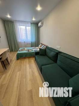 1-к квартира, посуточно, 38м2, 4/10 этаж