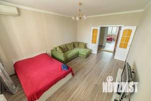 1-к квартира, посуточно, 43м2, 1/1 этаж