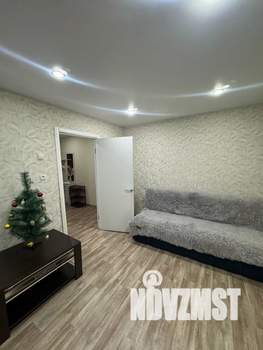 1-к квартира, посуточно, 35м2, 4/9 этаж