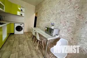 1-к квартира, посуточно, 50м2, 10/18 этаж