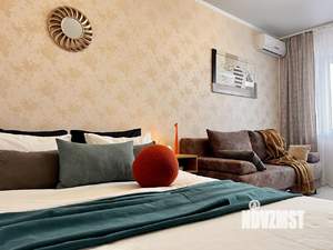 2-к квартира, посуточно, 45м2, 9/16 этаж