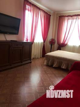 1-к квартира, посуточно, 48м2, 10/18 этаж