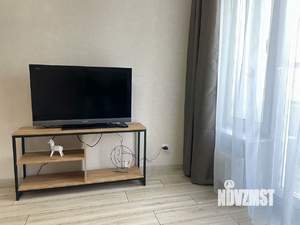 1-к квартира, посуточно, 42м2, 6/18 этаж