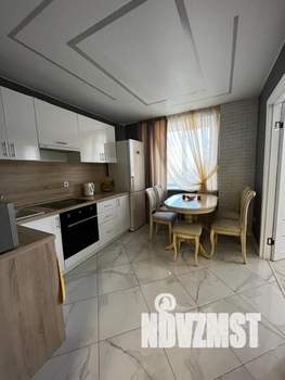 1-к квартира, посуточно, 60м2, 1/1 этаж