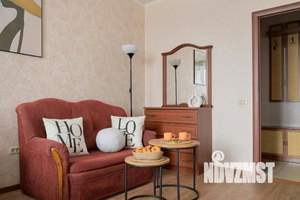 1-к квартира, посуточно, 43м2, 1/1 этаж