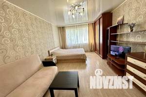 1-к квартира, посуточно, 35м2, 1/10 этаж