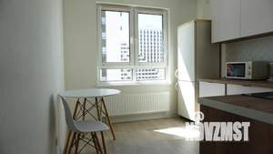 1-к квартира, посуточно, 37м2, 8/18 этаж