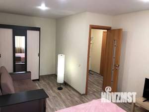 1-к квартира, посуточно, 40м2, 1/10 этаж