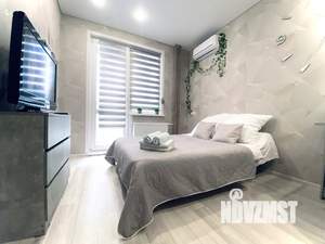 Студия квартира, посуточно, 20м2, 1/16 этаж