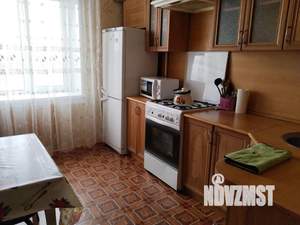 1-к квартира, посуточно, 36м2, 8/9 этаж