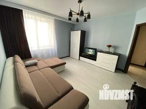 1-к квартира, посуточно, 50м2, 4/9 этаж