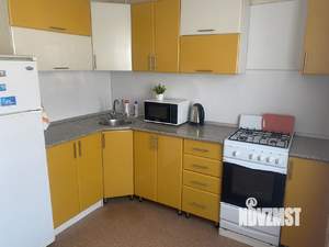 1-к квартира, посуточно, 35м2, 3/3 этаж
